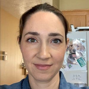 Meet your Posher, Rebecca